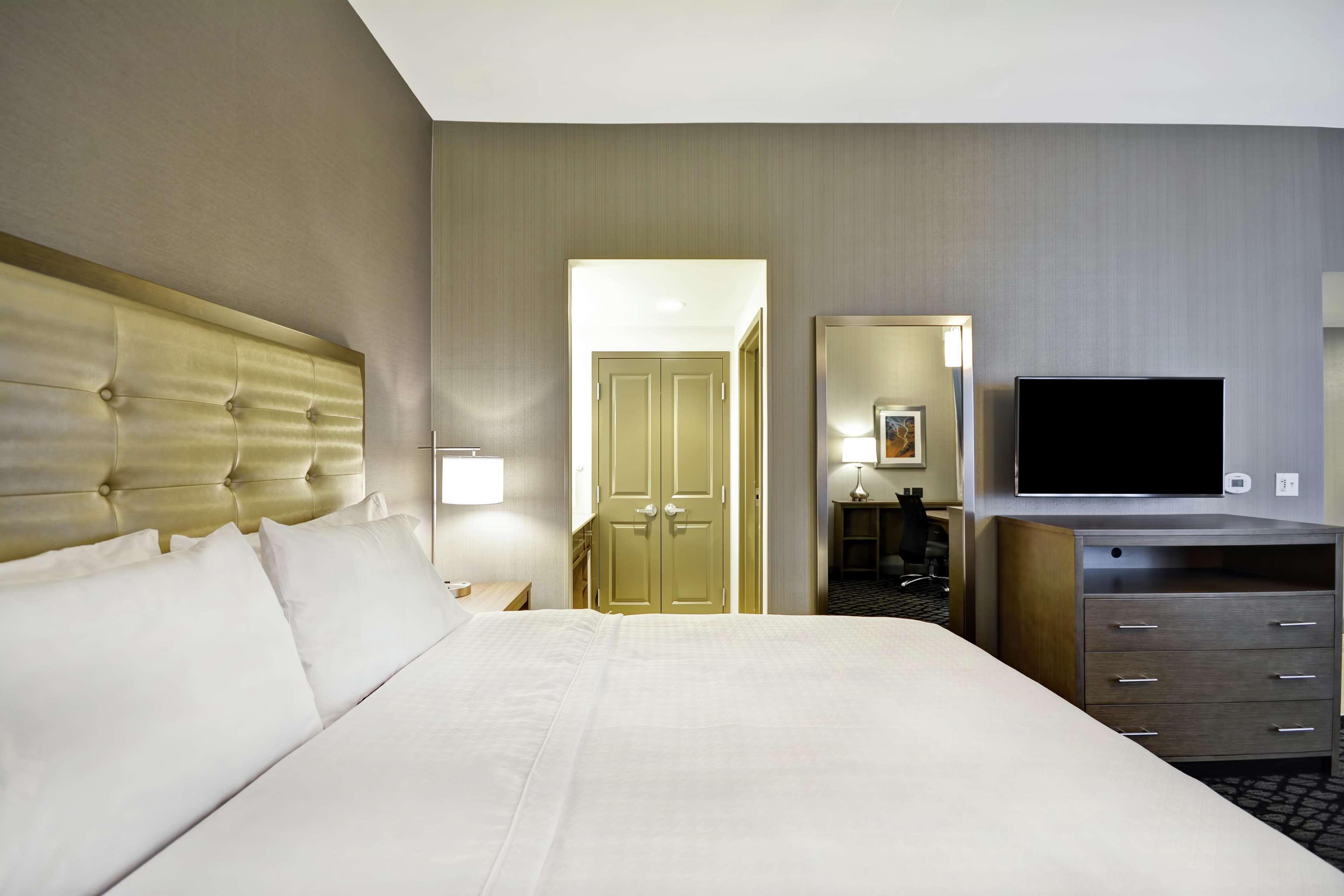 Homewood Suites By Hilton Warren Detroit Exterior photo
