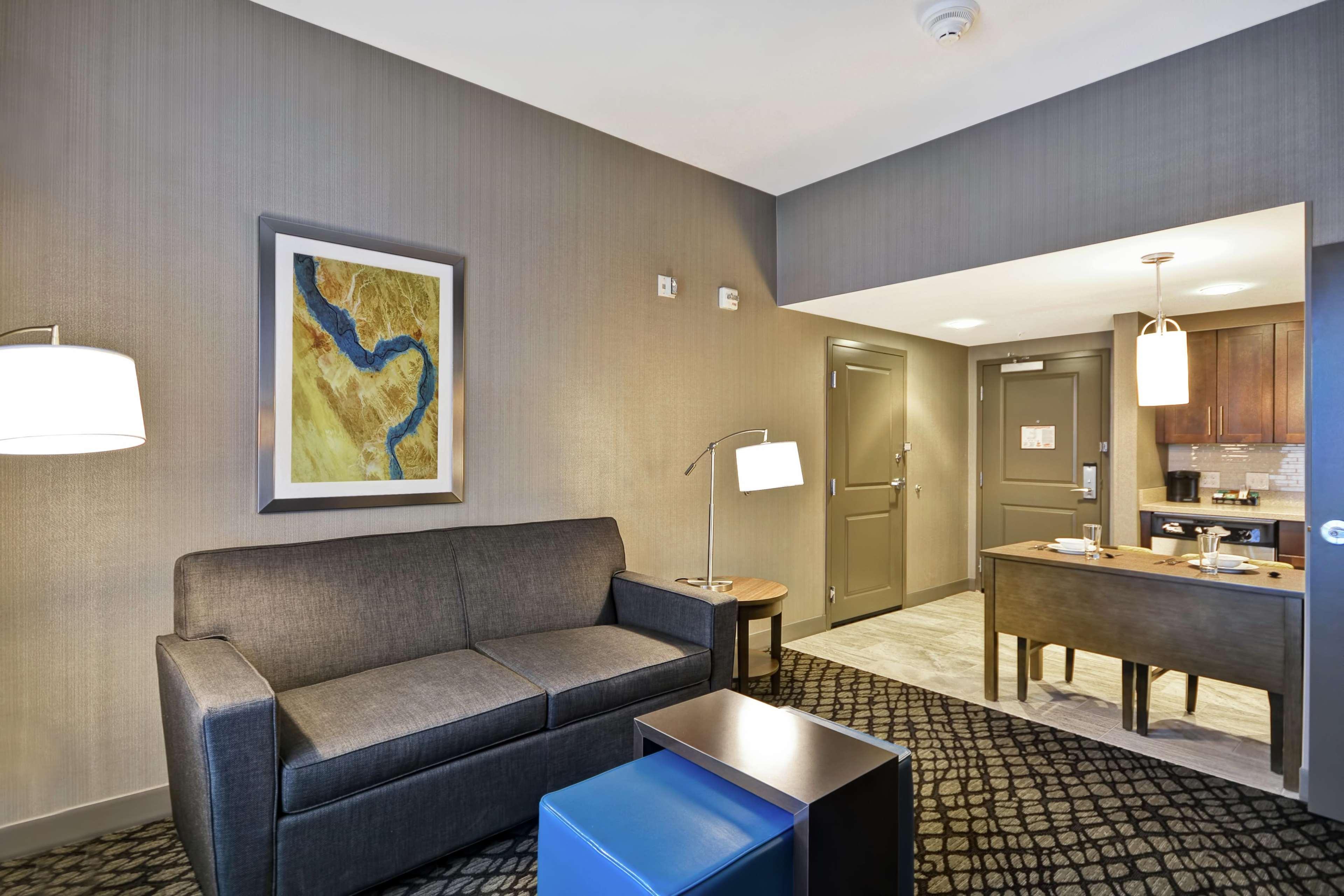 Homewood Suites By Hilton Warren Detroit Exterior photo
