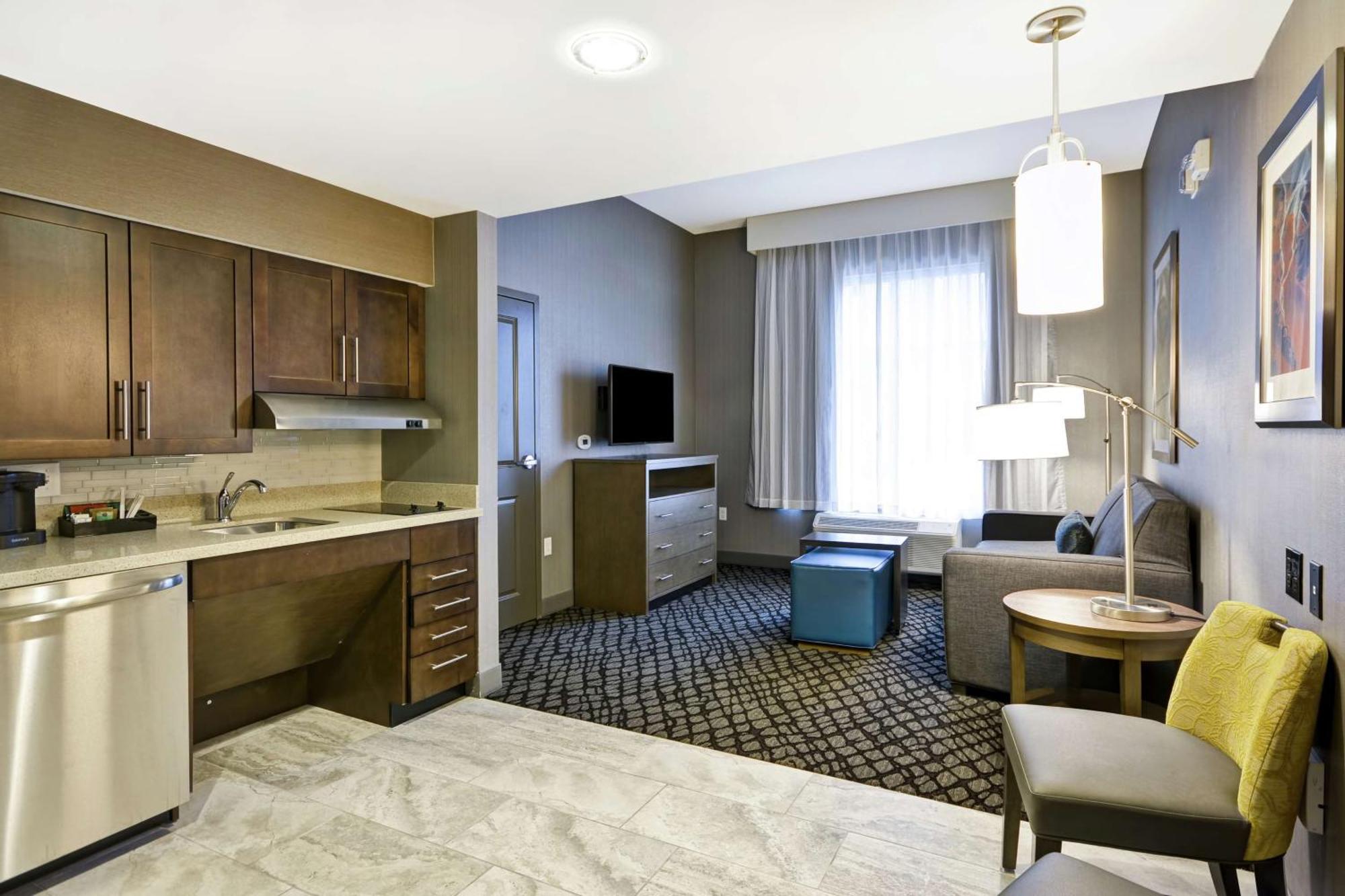 Homewood Suites By Hilton Warren Detroit Exterior photo
