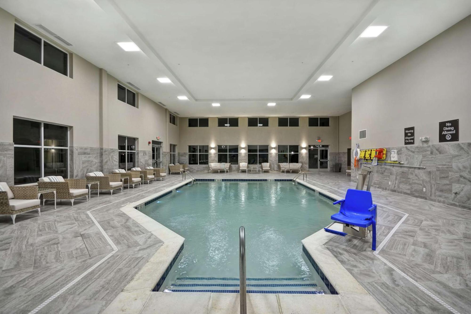 Homewood Suites By Hilton Warren Detroit Exterior photo